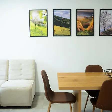 Apartma Joy *