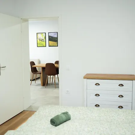 Apartma Joy Podcetrtek